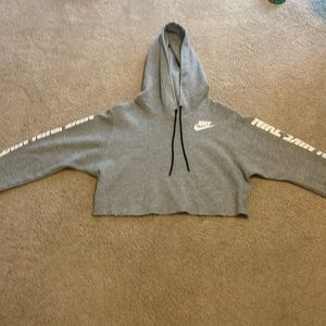 Nike cropped sweatshirt